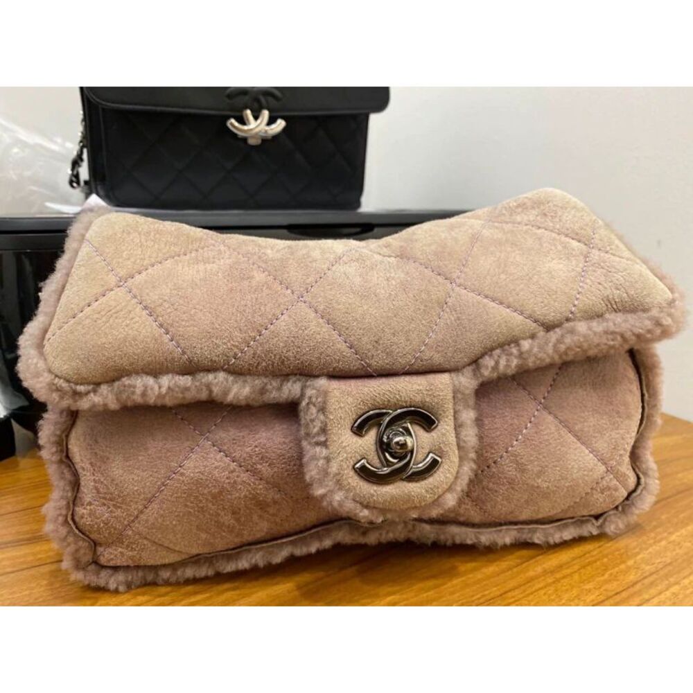 Chanel Women Pre-Loved Bag Very Good Condition